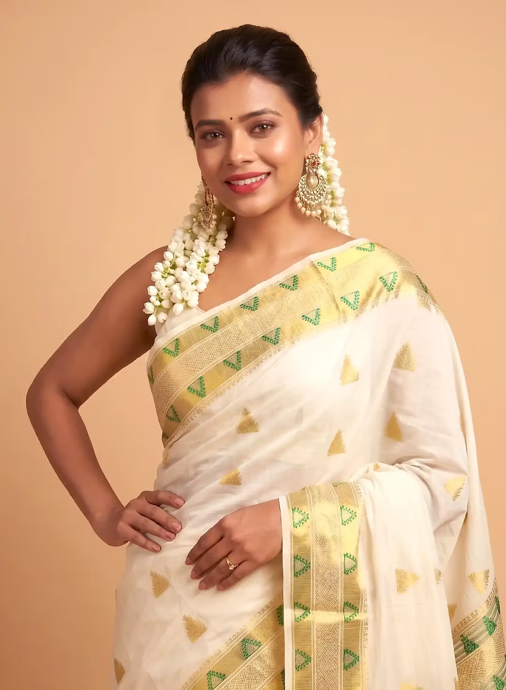 Golden Sage Green Temple Jacquard Cotton Kerala Kasavu Saree