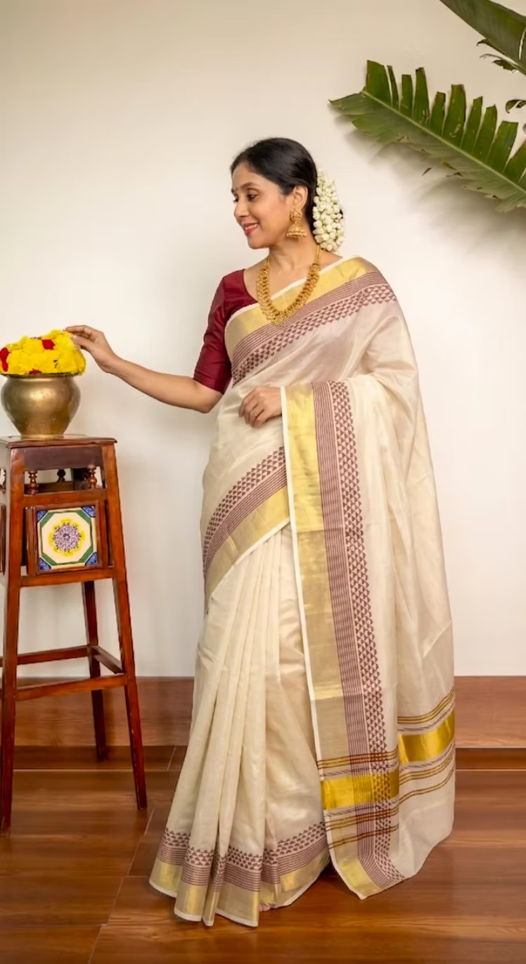 Maroon Tiny Stripe Temple Kasavu Tissue Saree with Running Blouse