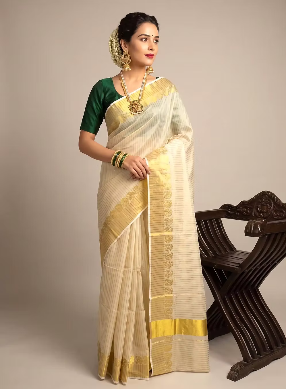 Golden Mango Jacquard Tissue Kerala Kasavu Saree