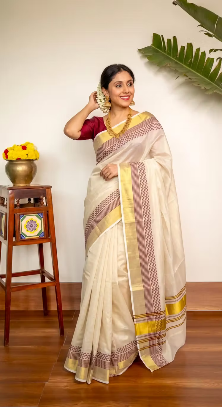 Maroon Tiny Stripe Temple Kasavu Tissue Saree with Running Blouse