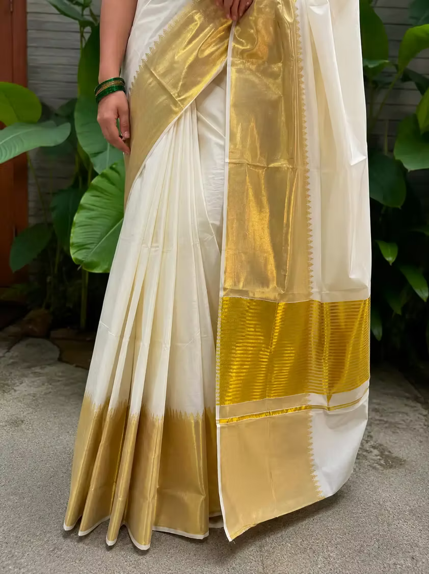 Tiny Temple Wide Kasavu Border Balaramapuram Cotton Kasavu Saree