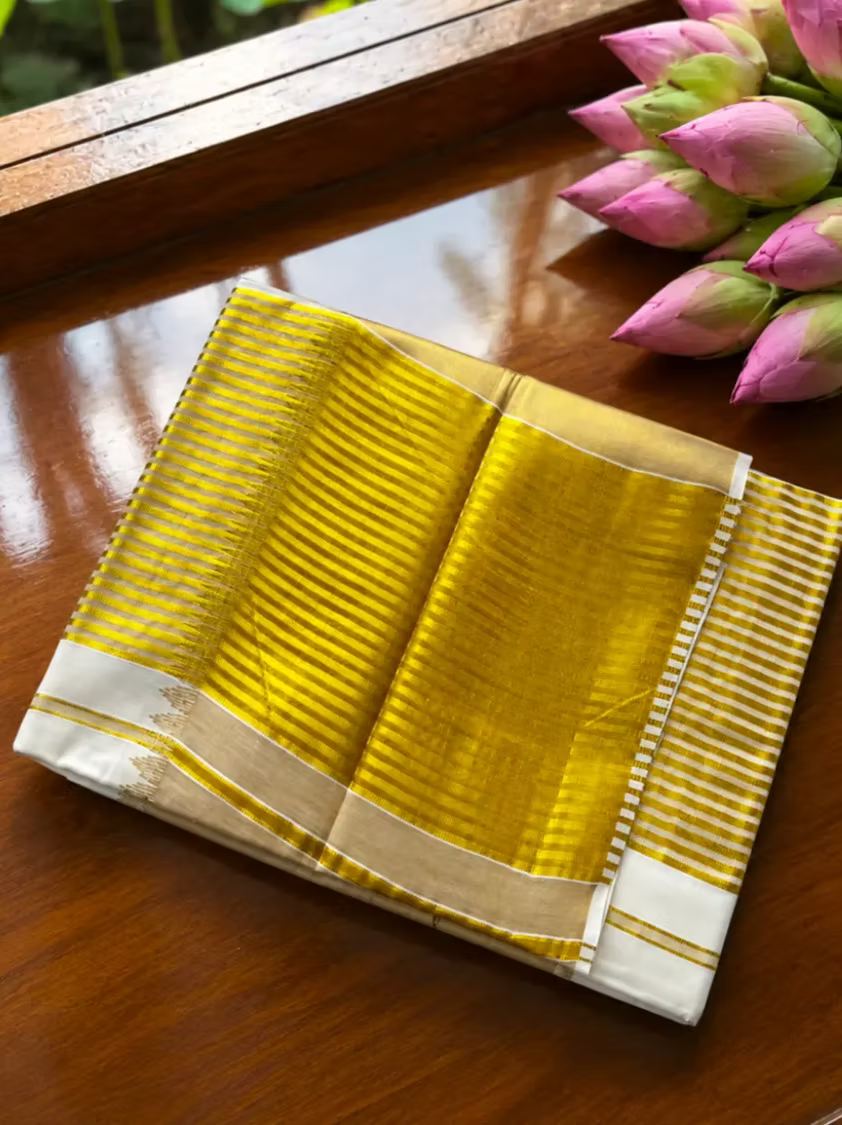 Tiny Temple Wide Kasavu Border Balaramapuram Cotton Kasavu Saree