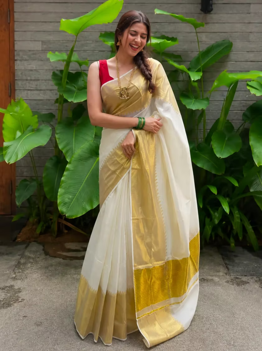 Tiny Temple Wide Kasavu Border Balaramapuram Cotton Kasavu Saree