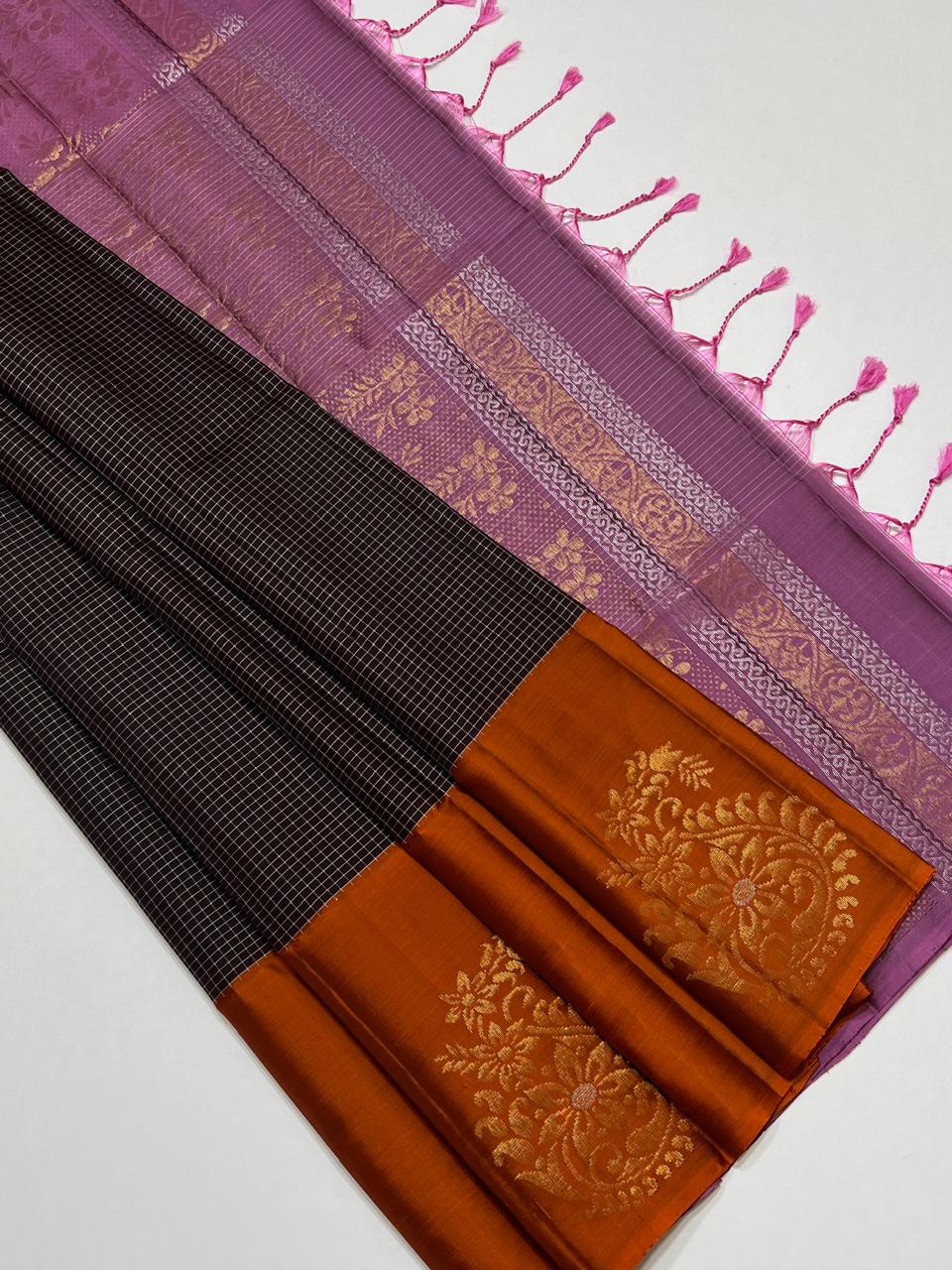 Sirumugai Pure Handloom Kanchi Soft Silk Saree with One-Side Korvai with blouse