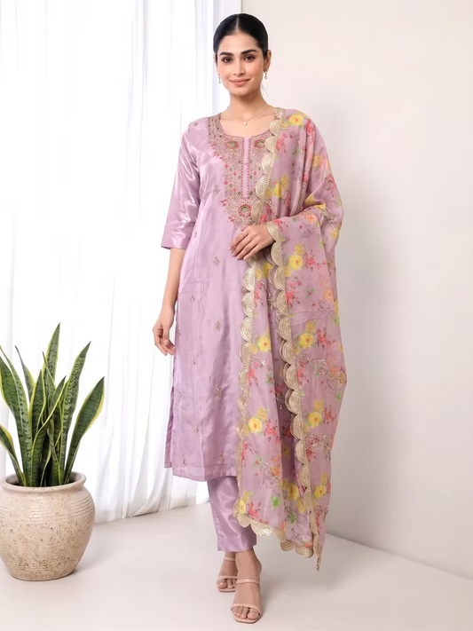 Lavender Kurta Set with Floral Organza Scalloped Dupatta & Trousers