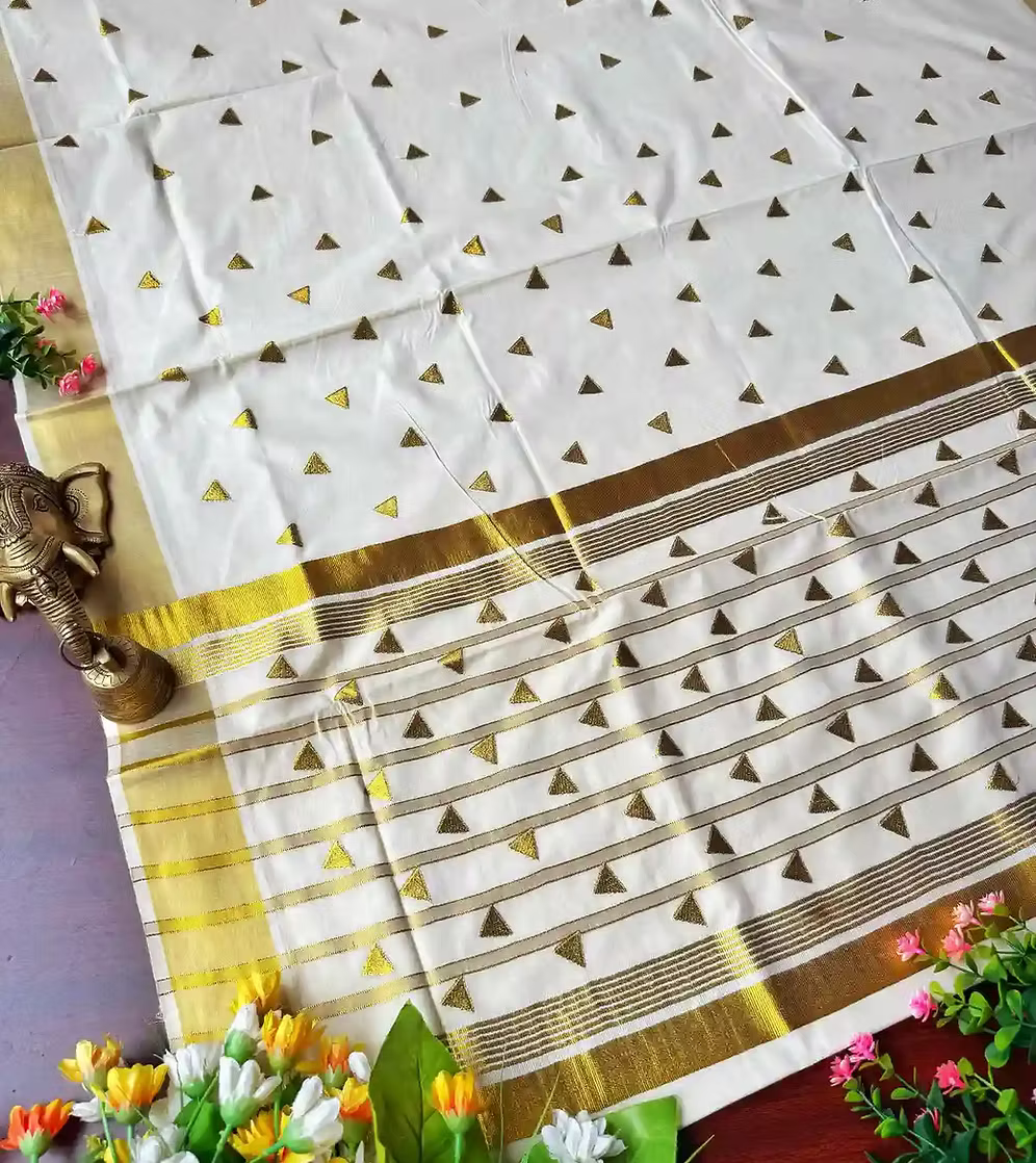 Triangle Golden Zari Premium Kasavu Balaramapuram Saree with Blouse