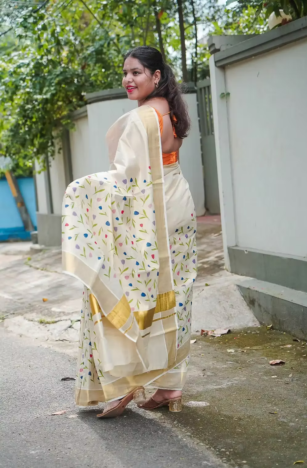 Multi Tulip Kasavu Golden Tissue Saree with Blouse