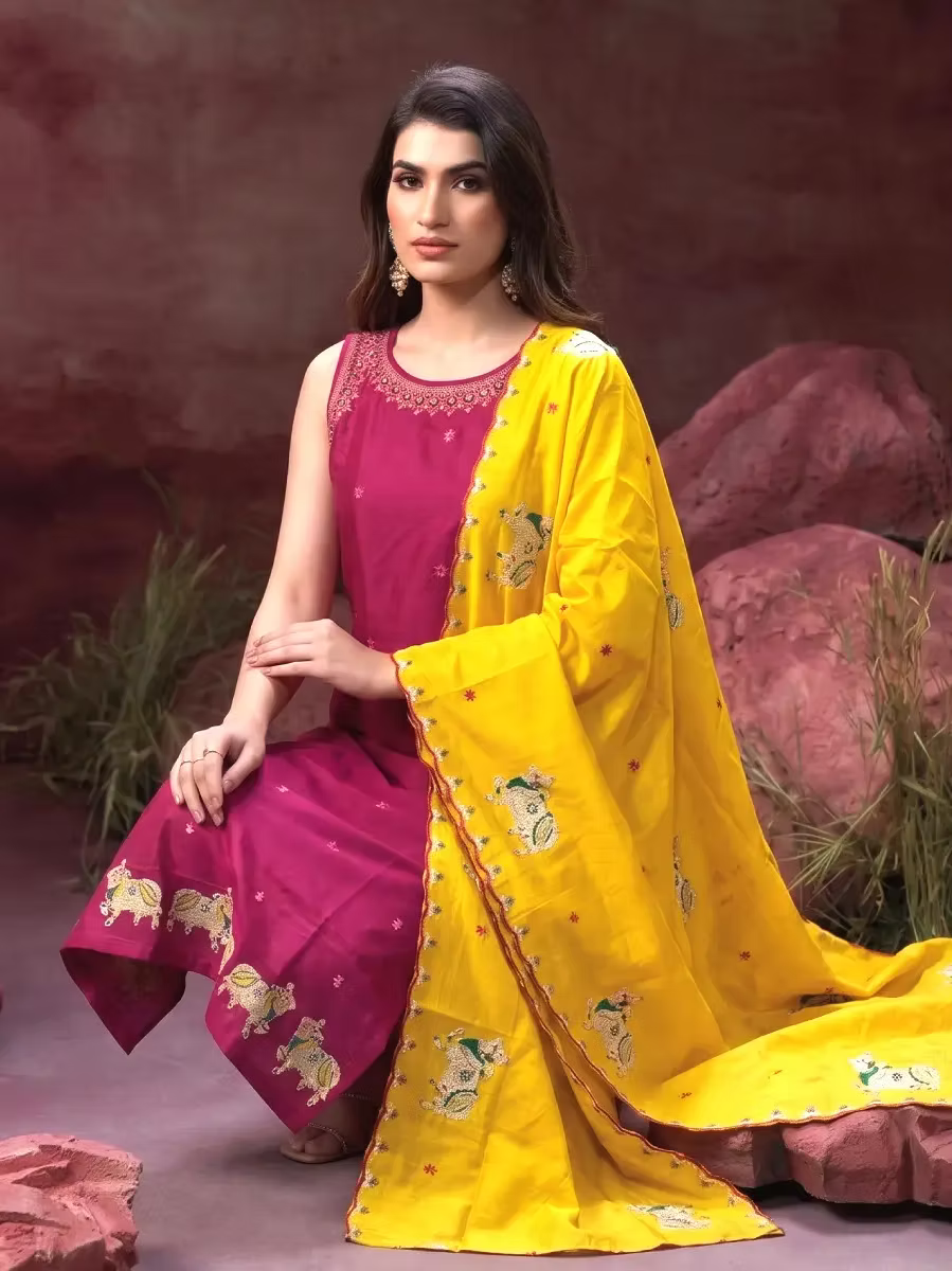 Embroidered Magenta Kurta with Yellow Scalloped Border Dupatta