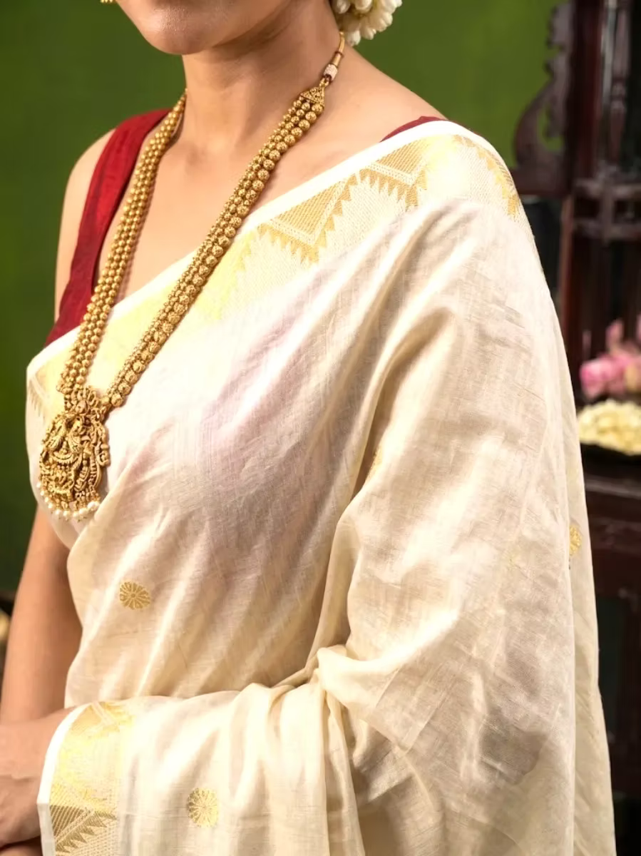 Golden Butta Temple Border Tissue Kasavu Saree with Blouse