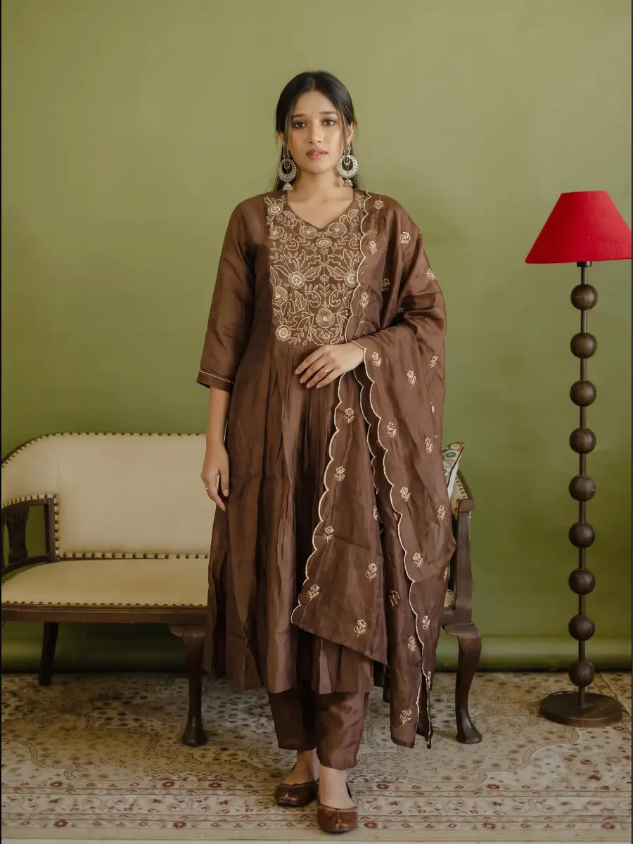 Chic Coffee Brown Cotton Blend Anarkali 3-Piece Kurti Set with Ornate Embroidery