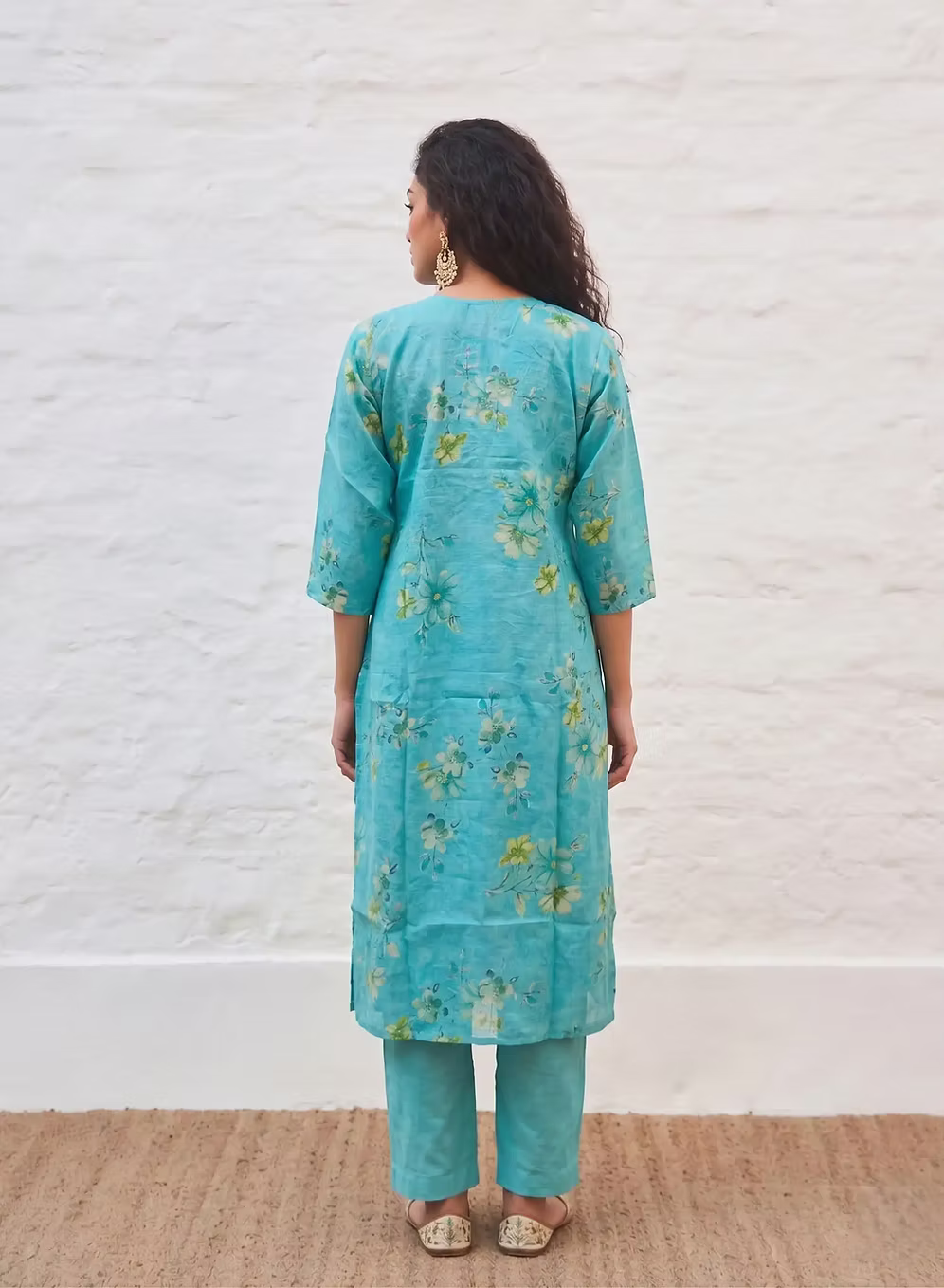 Turquoise Delicate Blossom Embroidery Kurta Set With Dupatta