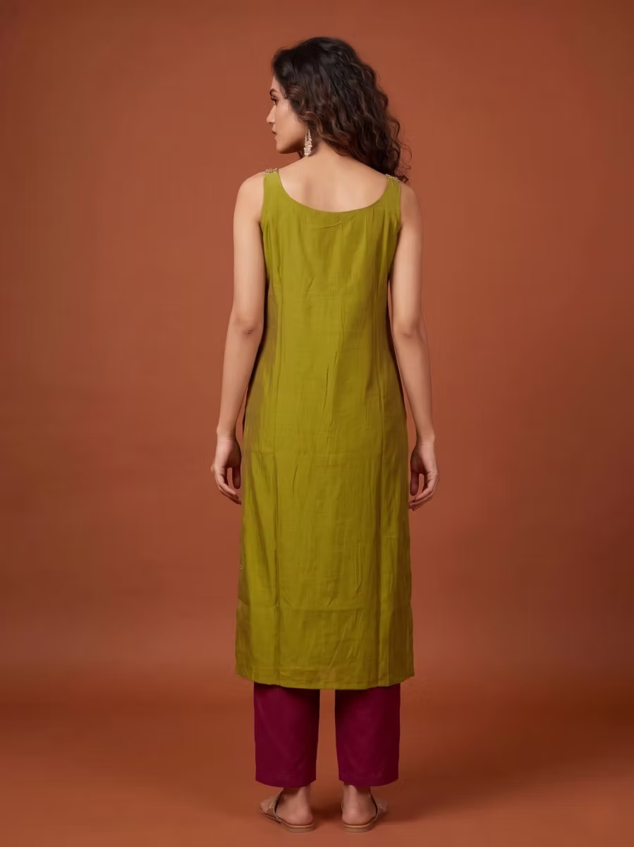 Olive Green Solid Kurta Set with Embroidered Neck & Magenta Dupatta