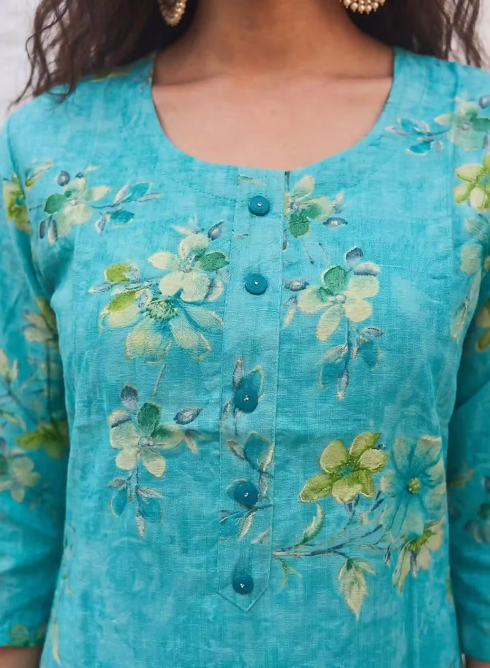 Turquoise Delicate Blossom Embroidery Kurta Set With Dupatta