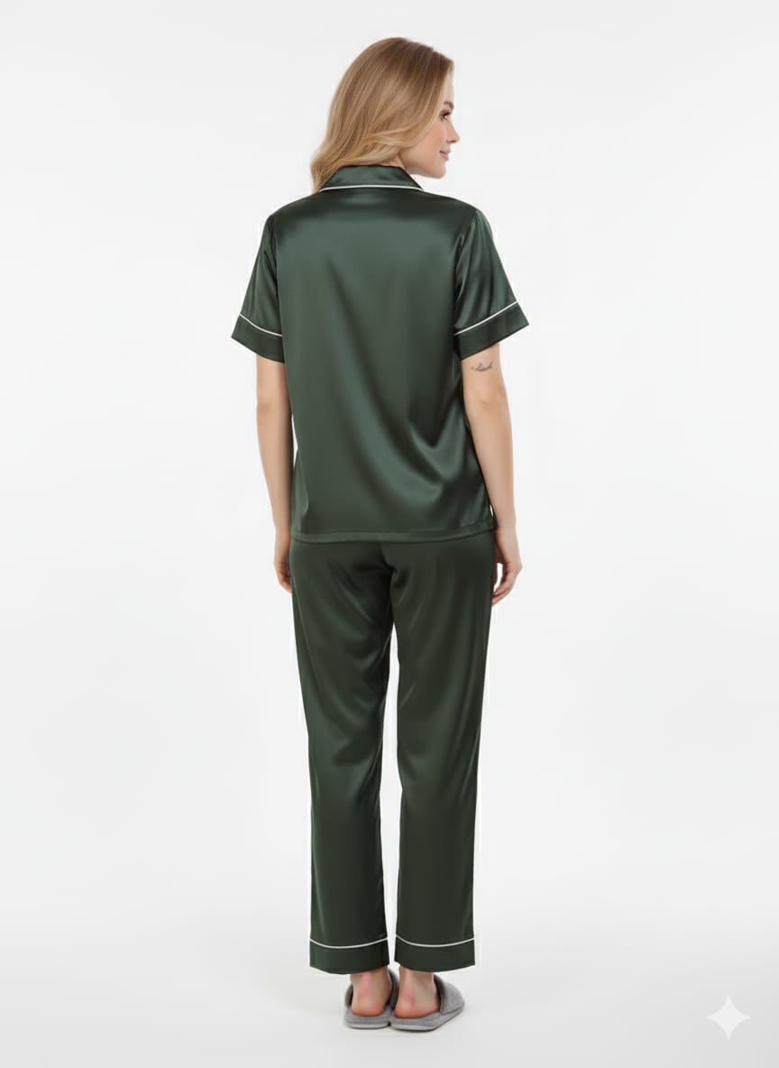 Dark Green Emerald Satin Nightsuit Set – Two-Piece Luxury Pyjamas | GLAMOURA X