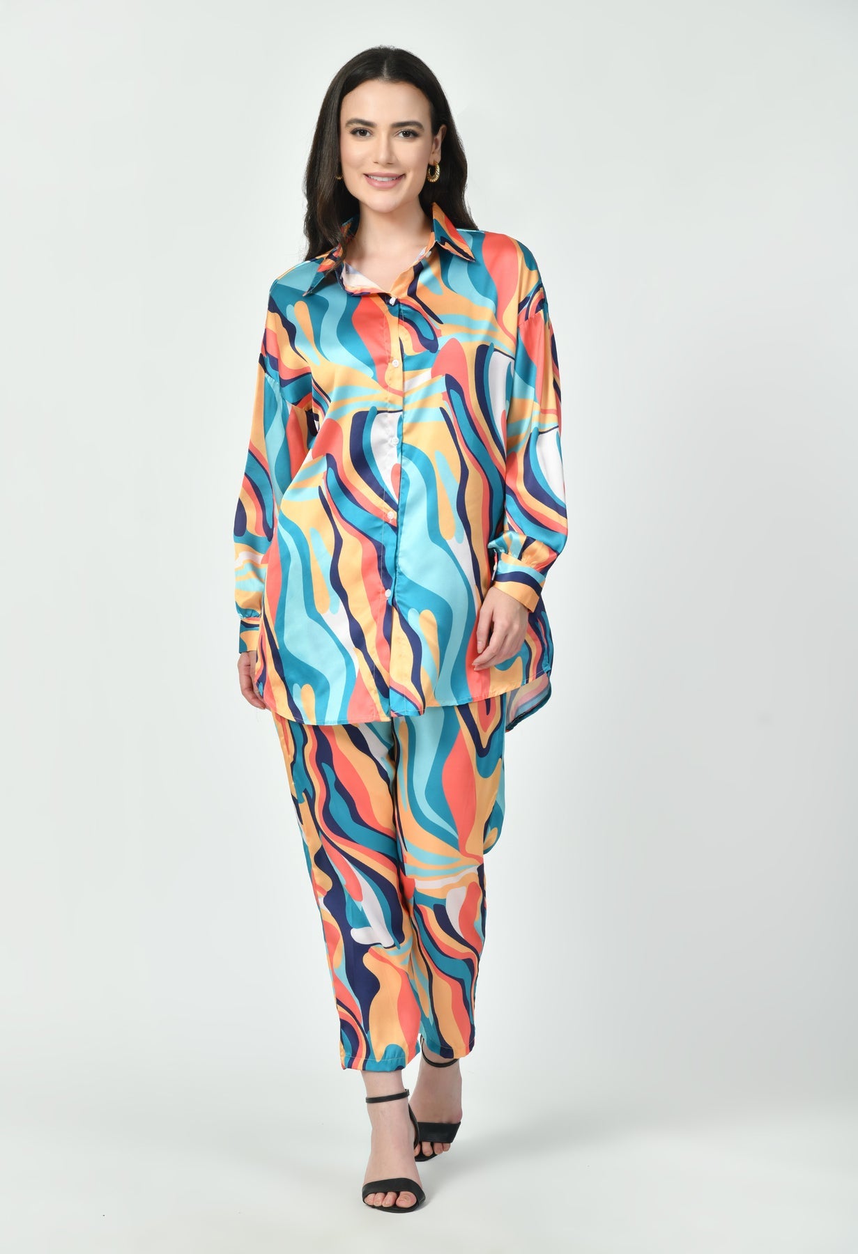 GlamouraX Modest Co-Ord Set – Multicolor Abstract Wave | Japanese Satin