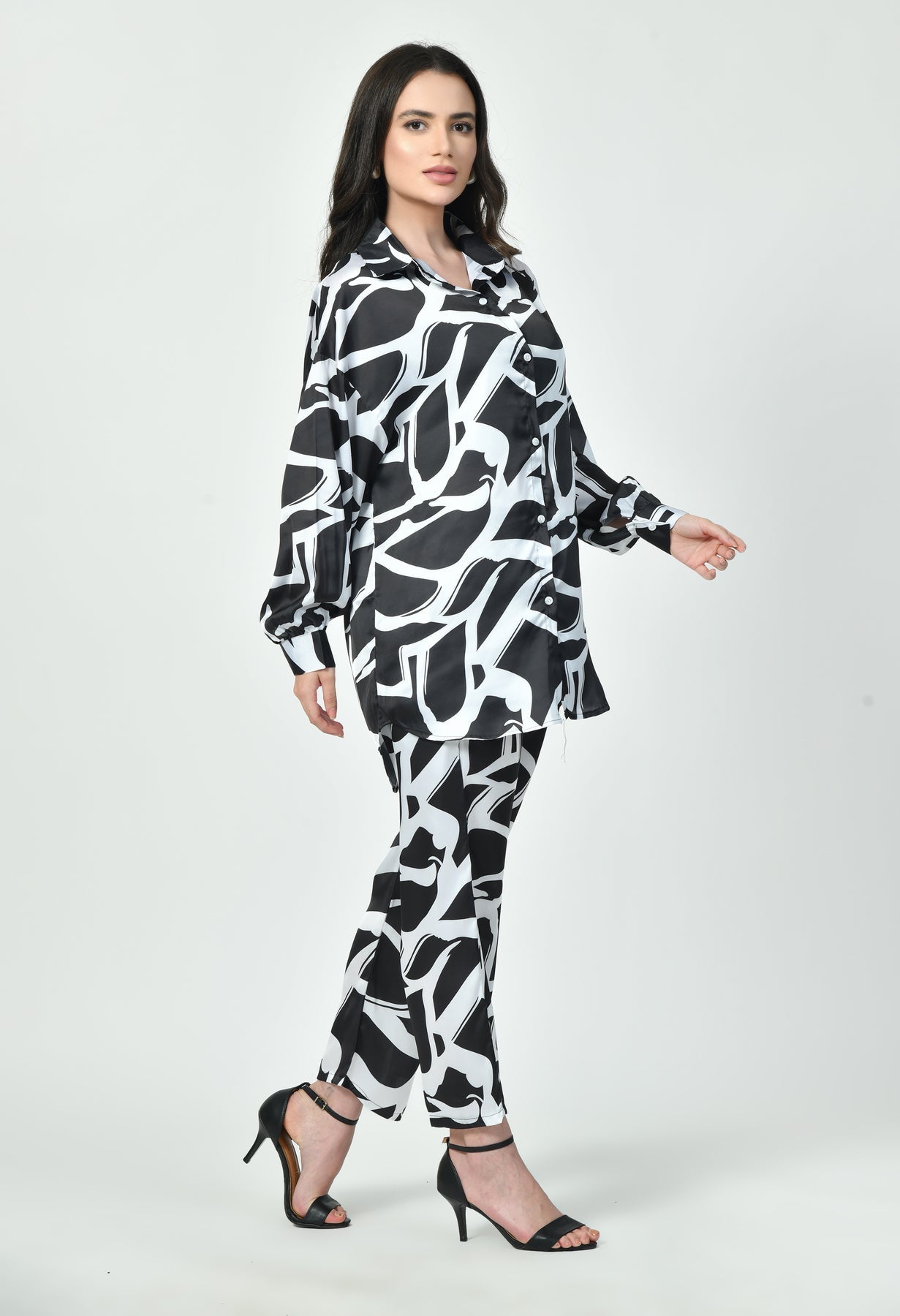Glamoura X Black & White Abstract Japanese Satin Co-ord Set | Modest Luxury Wear