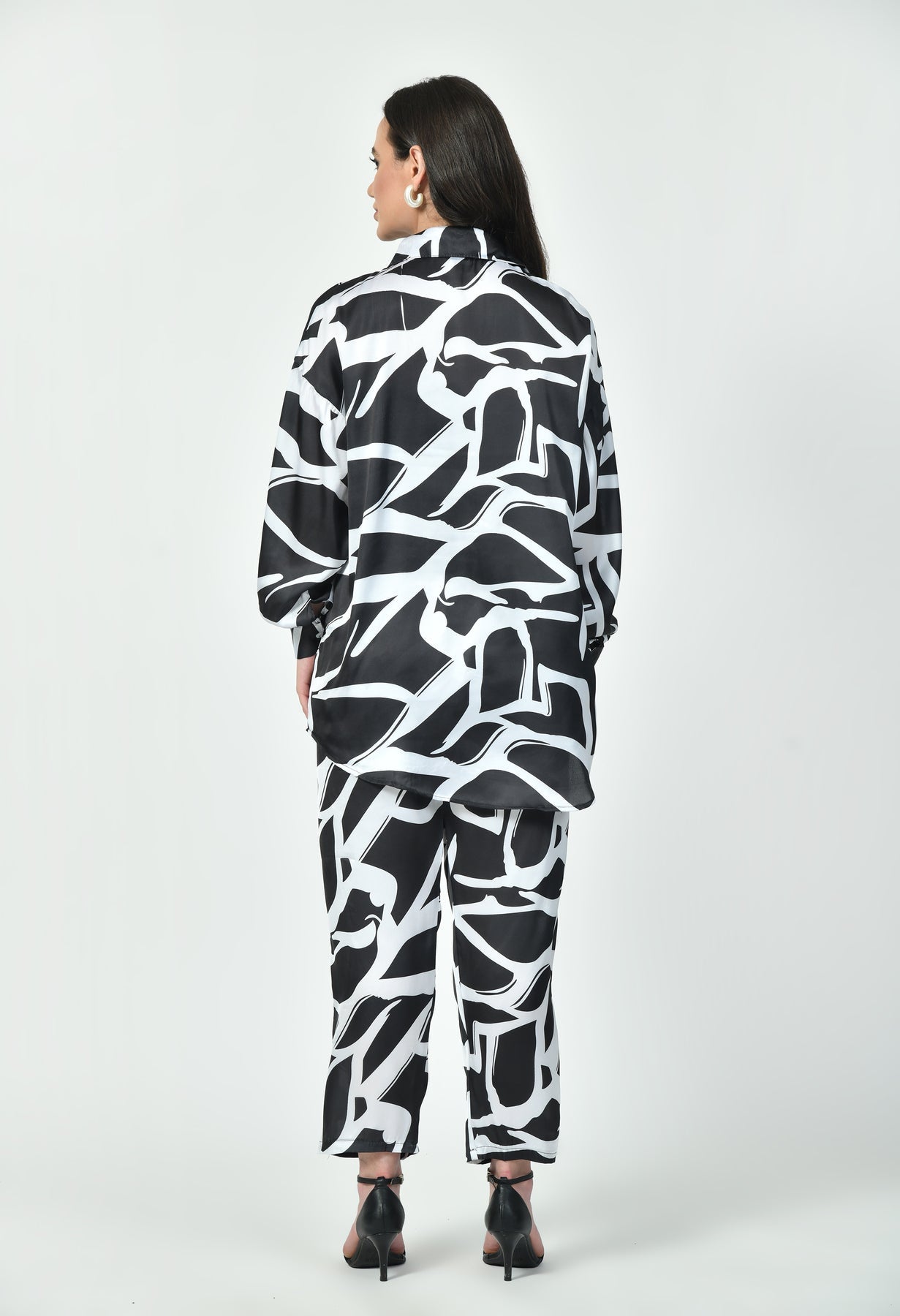Glamoura X Black & White Abstract Japanese Satin Co-ord Set | Modest Luxury Wear