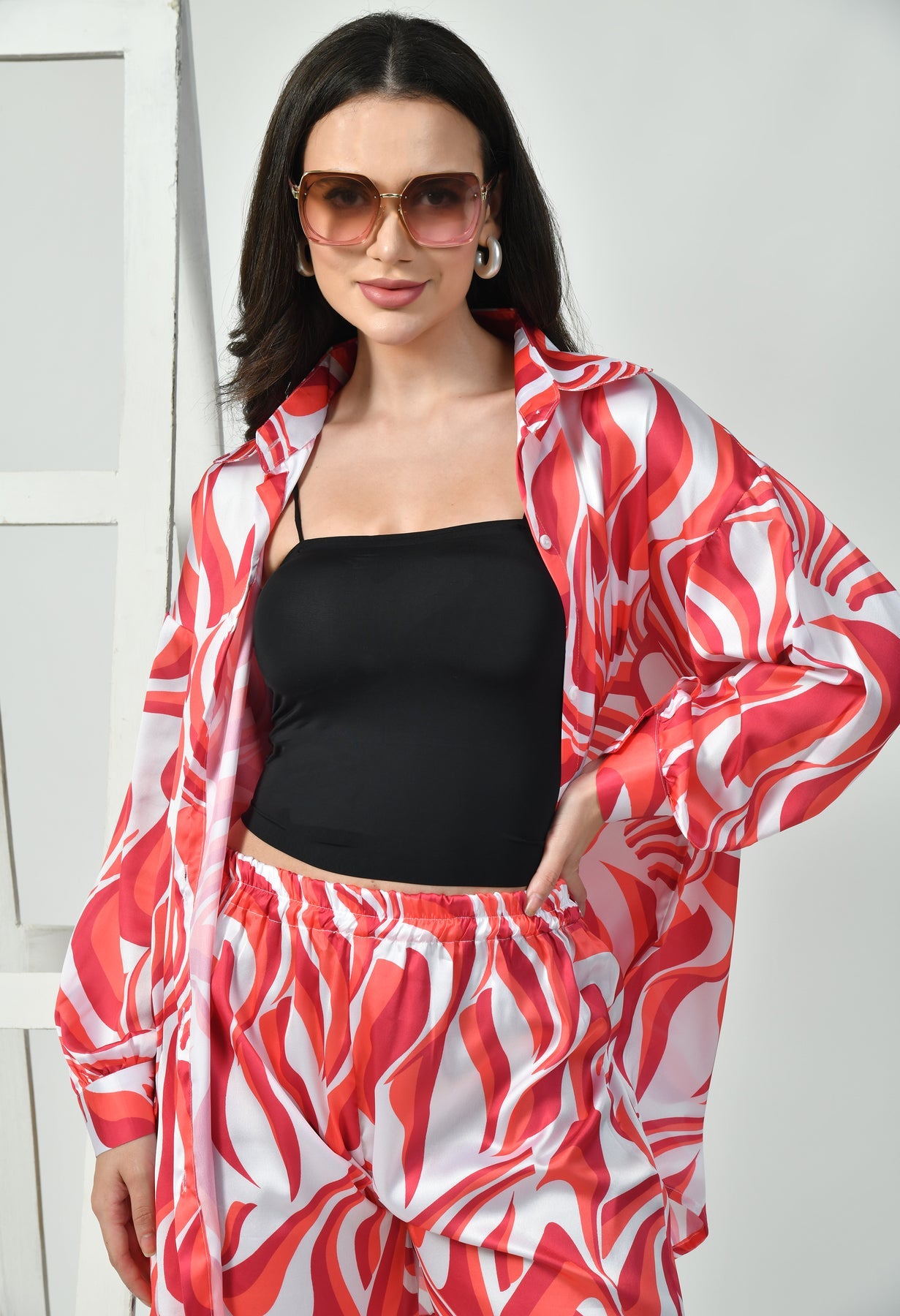GlamouraX Modest Co-Ord Set – Red & White Swirl | Japanese Satin