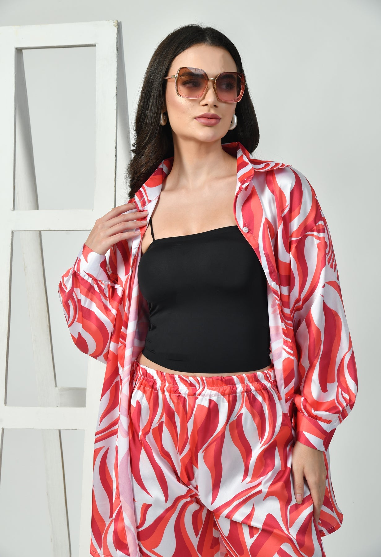 GlamouraX Modest Co-Ord Set – Red & White Swirl | Japanese Satin