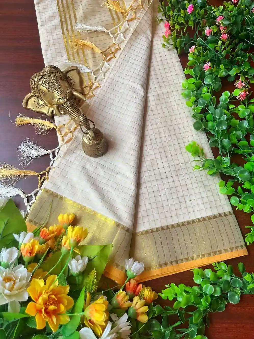 Premium Balaramapuram Block Kasavu Cotton Kasavu Saree with Orange Border