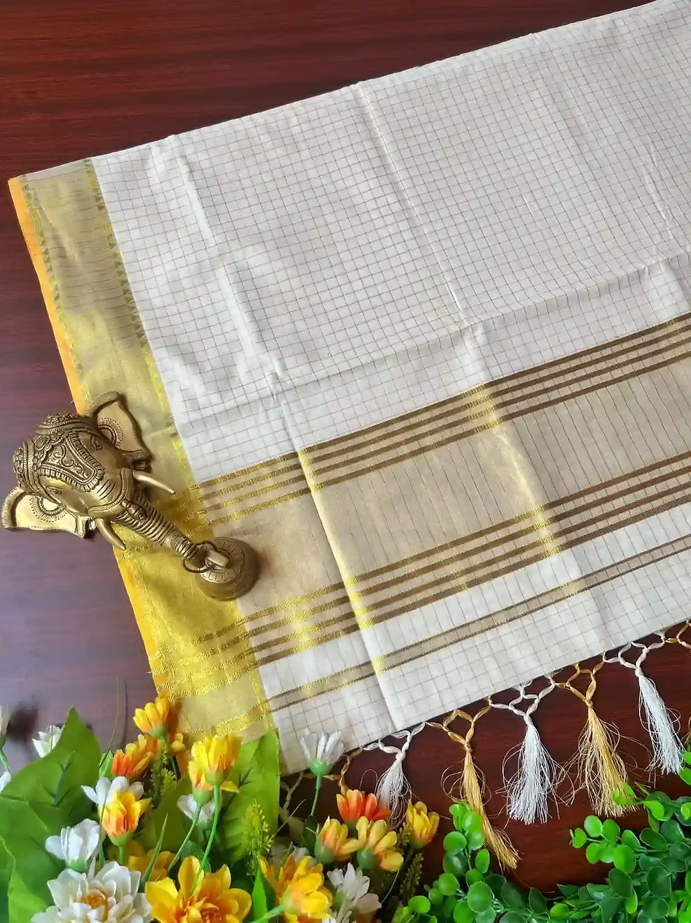 Premium Balaramapuram Block Kasavu Cotton Kasavu Saree with Orange Border