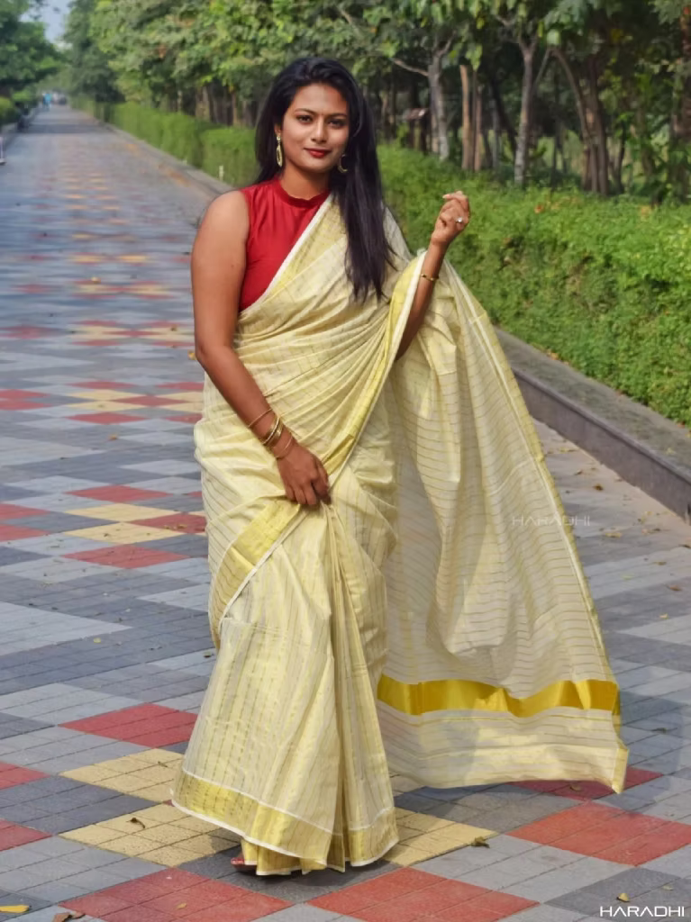 Kerala Tissue Stripe Kerala Kasavu Saree