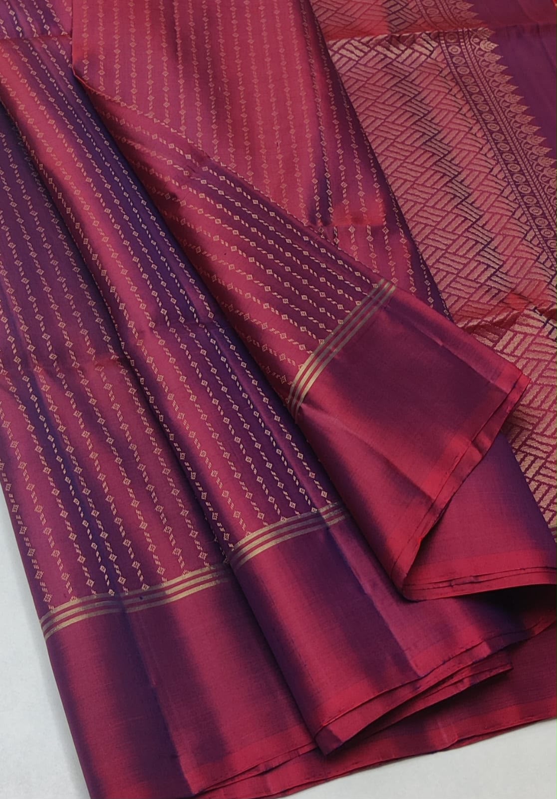 Sirumugai Pure Handloom Kanchi Soft Silk Sarees-Vairusi strip's Weaving with blouse-Multiple collection