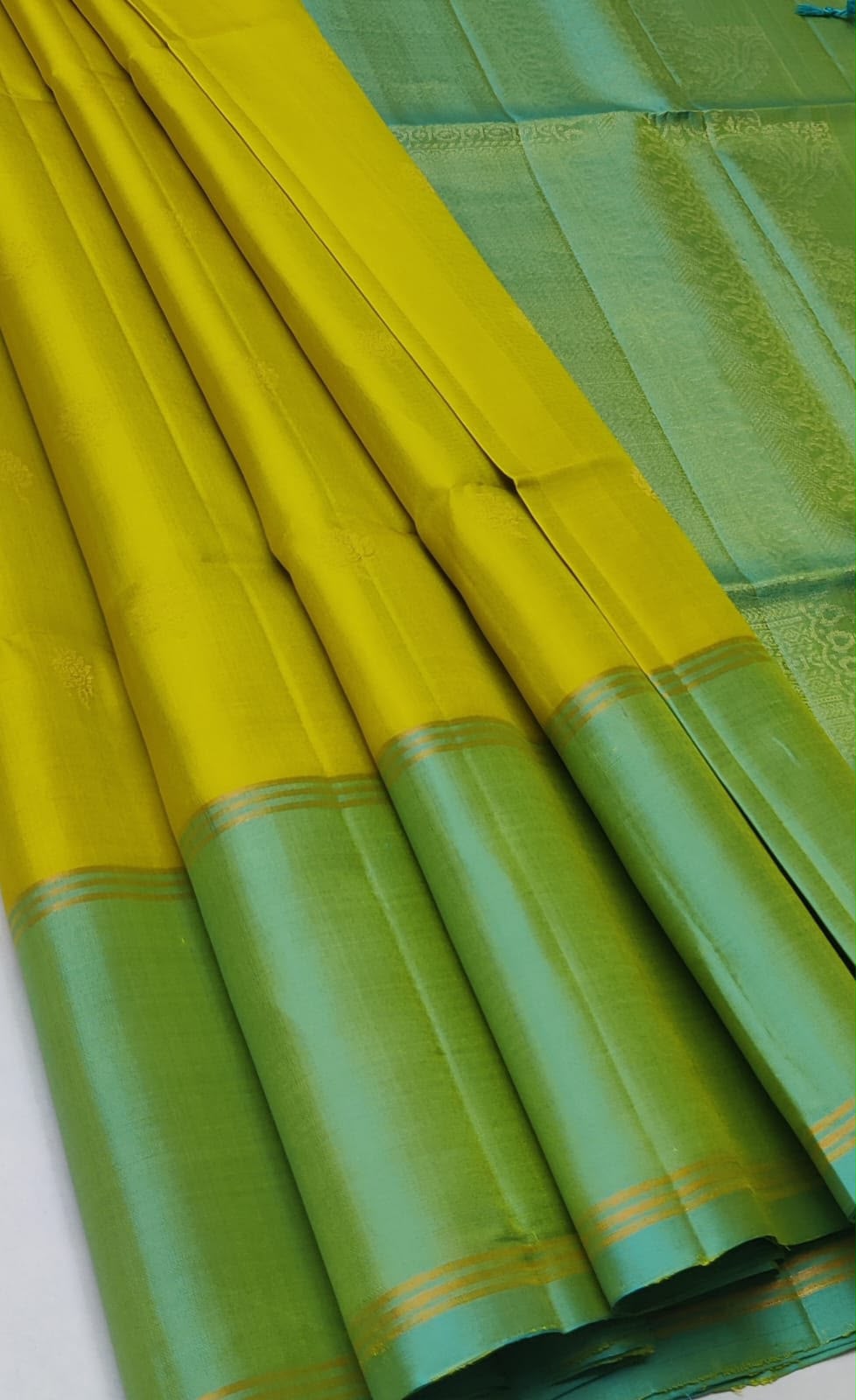 Sirumugai Pure Handloom Kanchi Soft Silk Sarees- with blouse