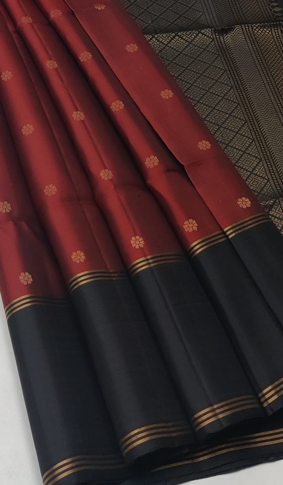 Sirumugai Pure Handloom Kanchi Soft Silk Sarees- with blouse