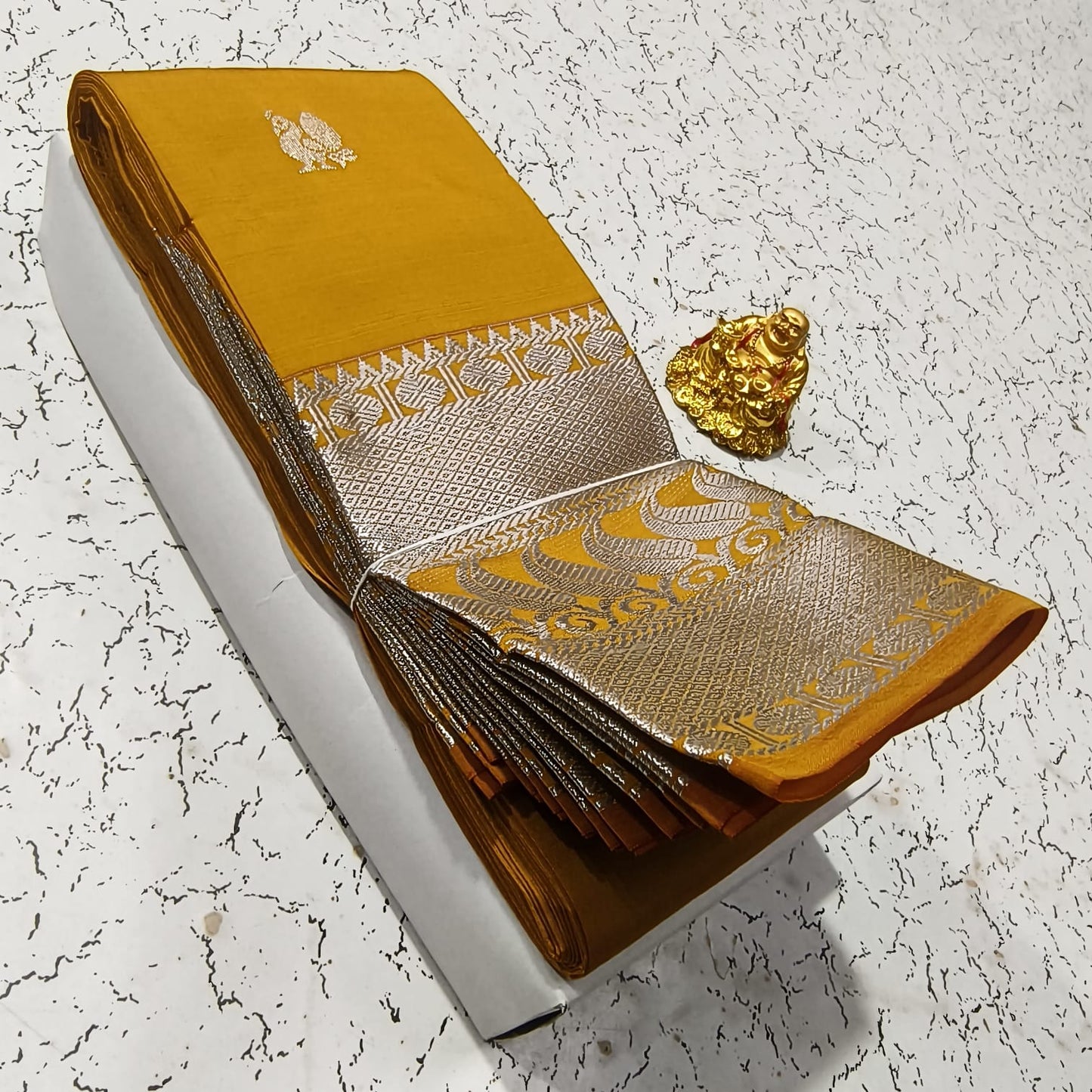 Sirumugai Pure Handloom Kanchi Soft Silk Sarees-self blouse-semi silk-Multiple collections